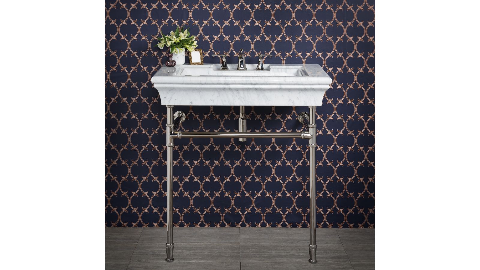 Bordeaux Vanity paired with Elemental Facet Legs w/ Crossbar